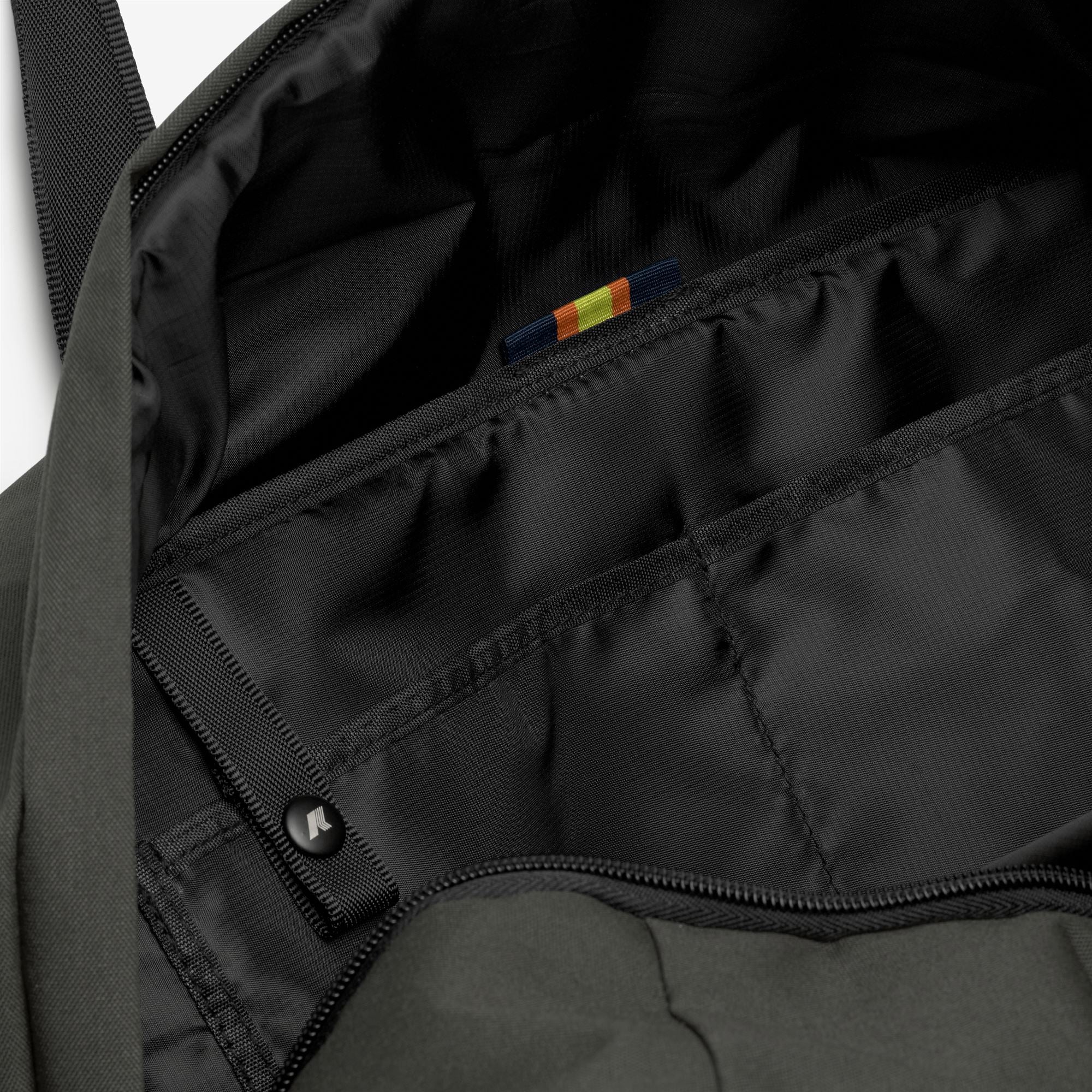 MAXEN - Bags - Duffle - Unisex - GREEN BLACKISH - Image 3