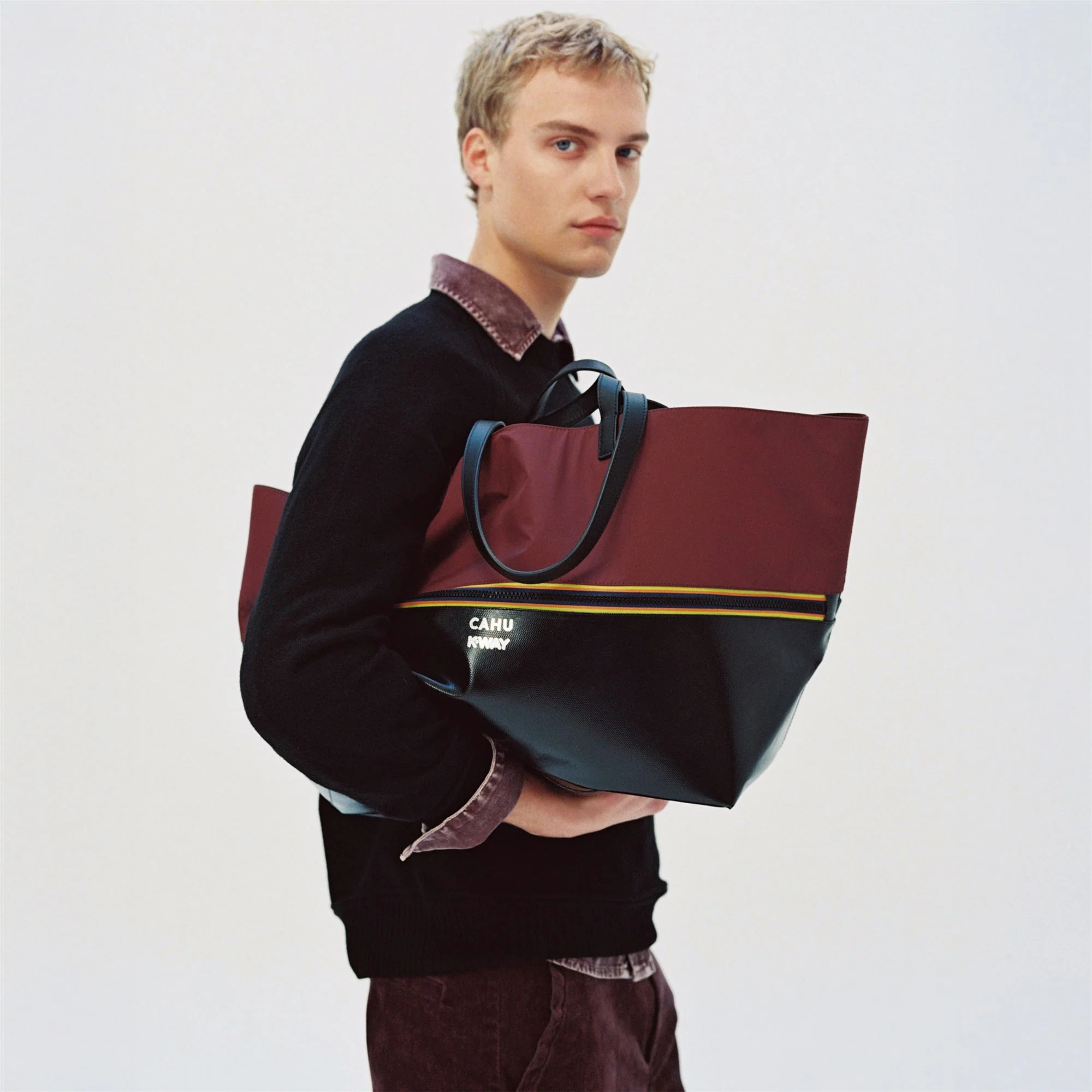 PRATIQUE MEDIUM - Bags - TOTE BAG - Unisex - BLACK-RED DK AMARANTO - Image 4