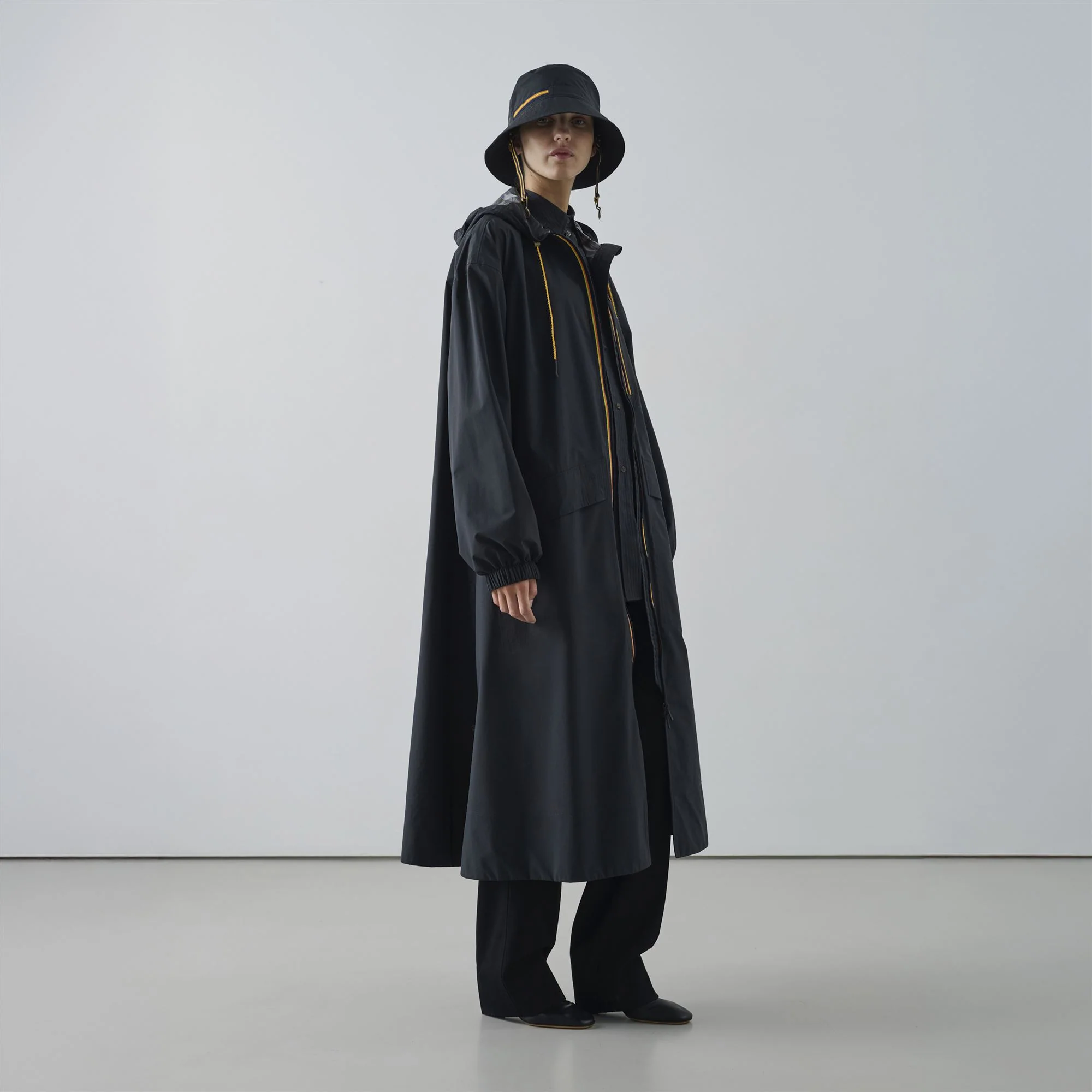 LE VRAI 2.1 AMIABLE  PRADEL SOEUR - Jackets - Long - Unisex - BLACK SAND - Image 5