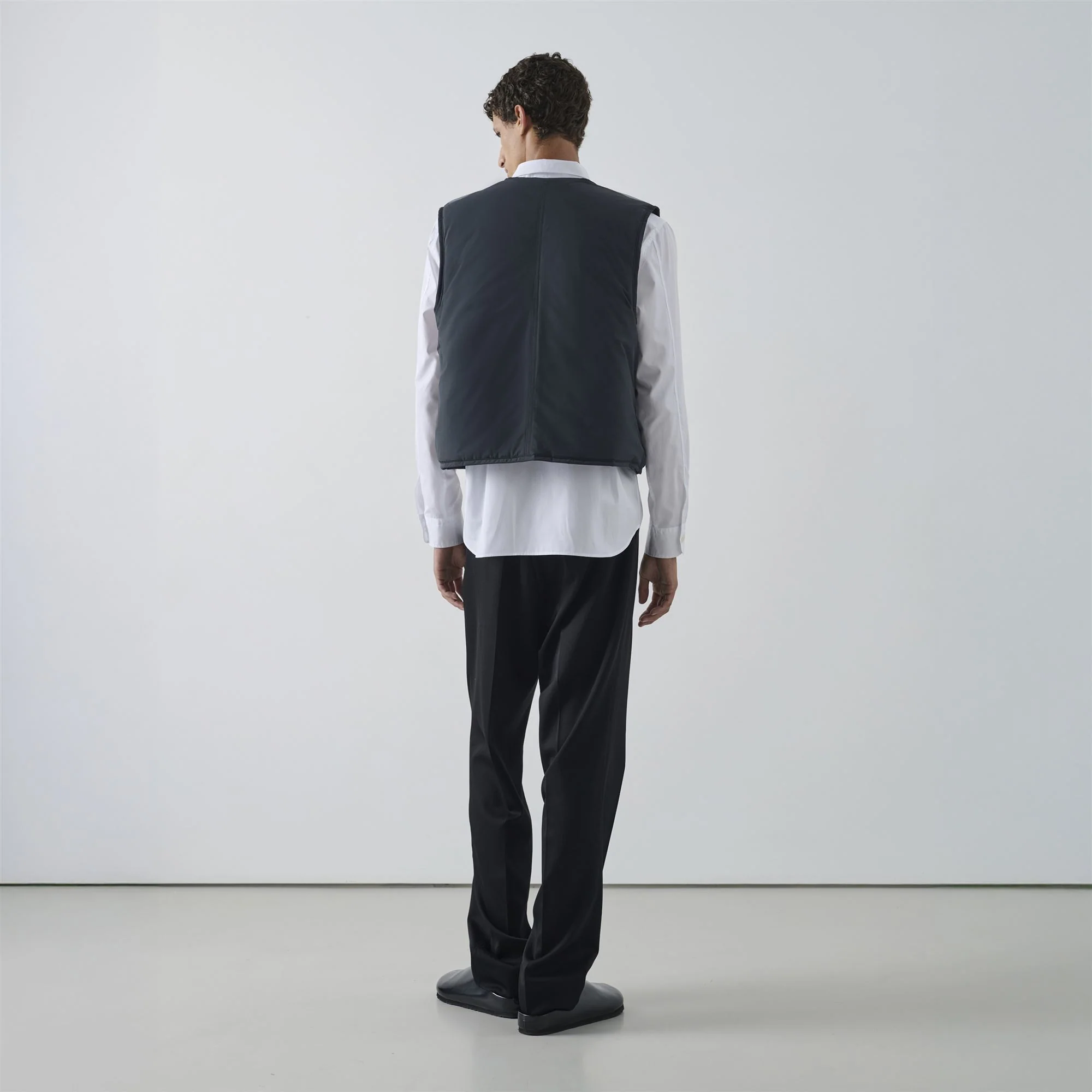 LE VRAI 2.1 AMIABLE  WES PADDED SOEUR - Jackets - Vest - Unisex - BLACK SAND-BROWN COFFEE - Image 7