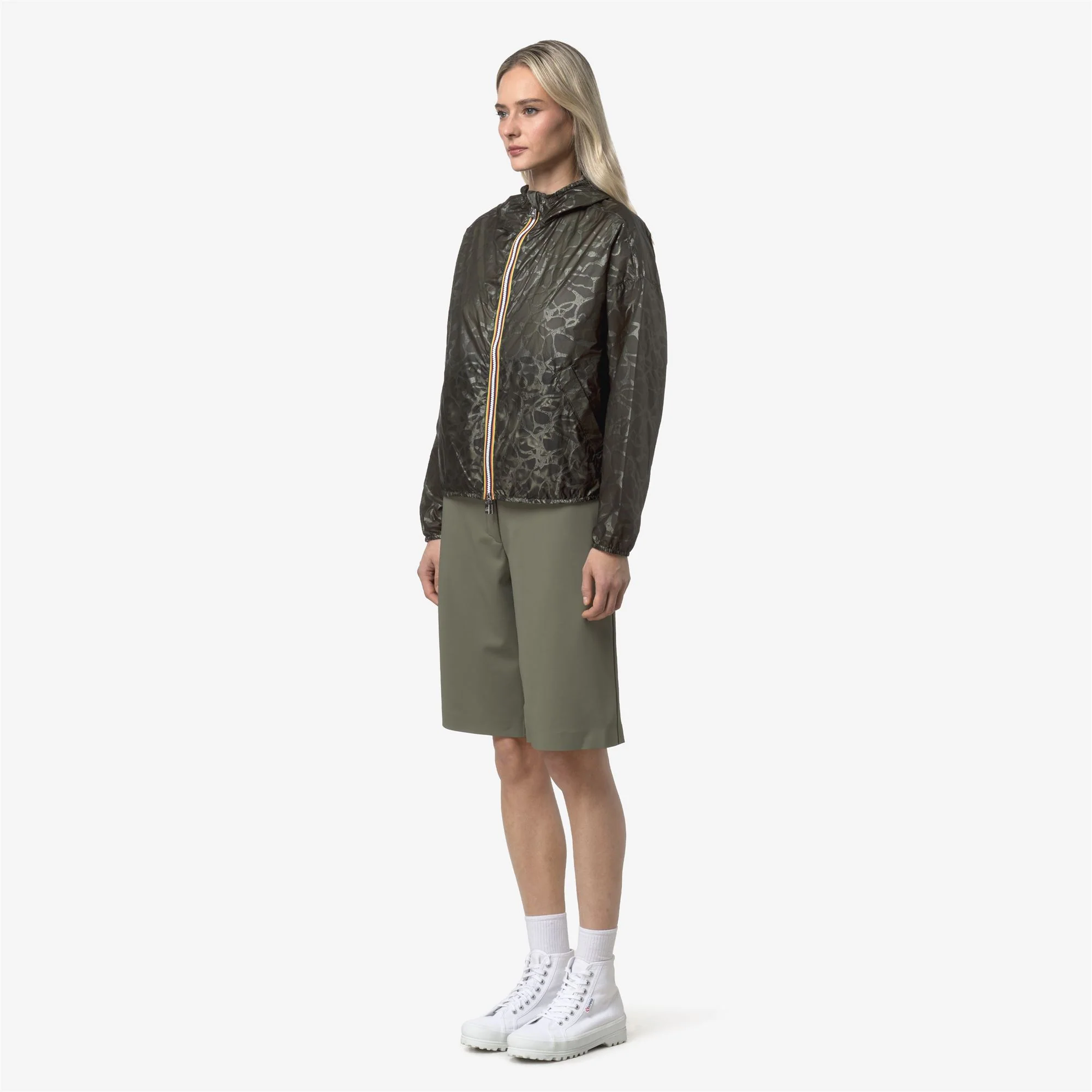 LAURETTE SUPER LIGHT LAMI REVERSIBLE - Jackets - Short - Woman - GREEN LICHEN-BEIGE LT - Image 5