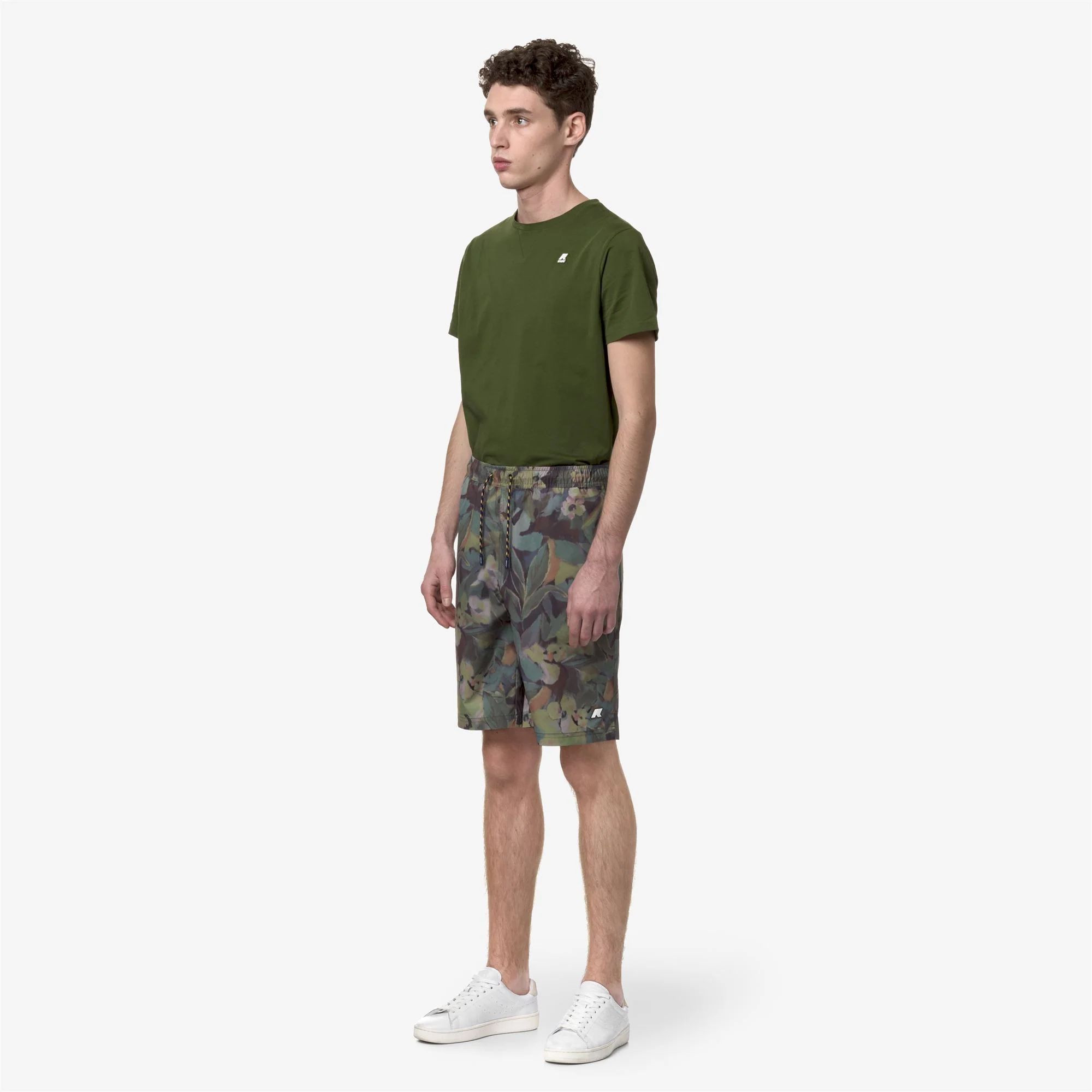LOIR GRAPHIC - Shorts - Sport  Shorts - Man - FLORAL SUMMER GRAPHIC - Image 4