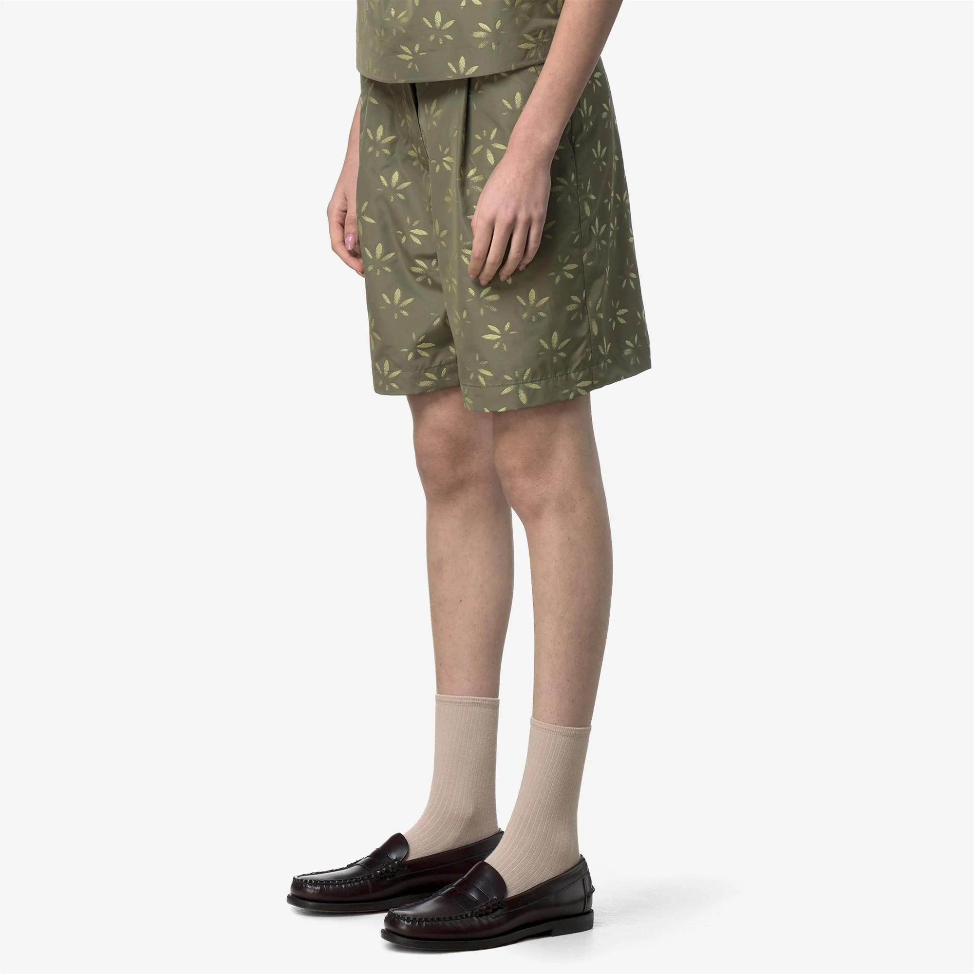 LAROSE EMBY JACQUARD - Shorts - Sport  Shorts - Woman - GREEN-LIME JACQUARD - Image 4