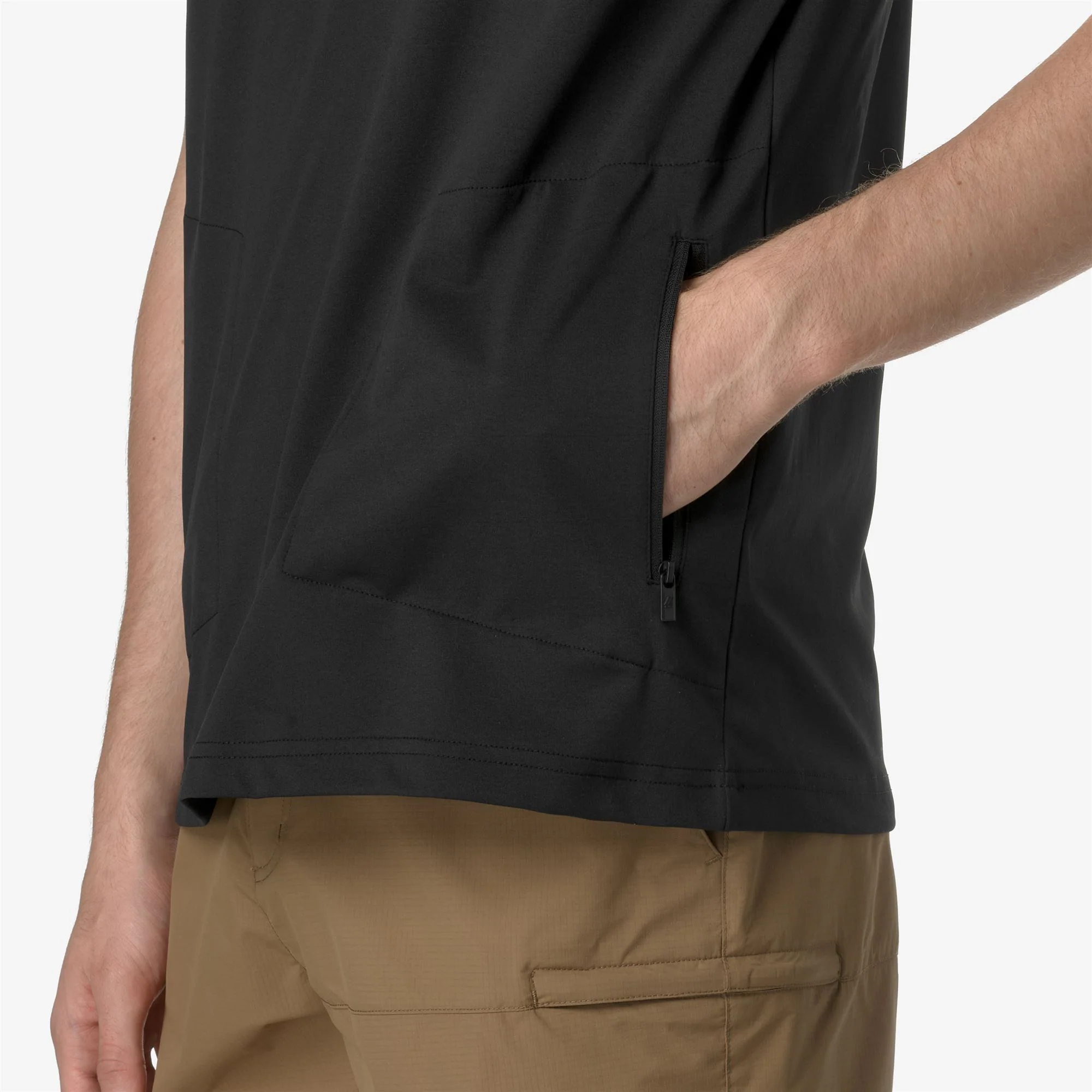 SERIL CORAL GARDENERS - T-ShirtsTop - T-Shirt - Unisex - BLACK PURE - Image 3