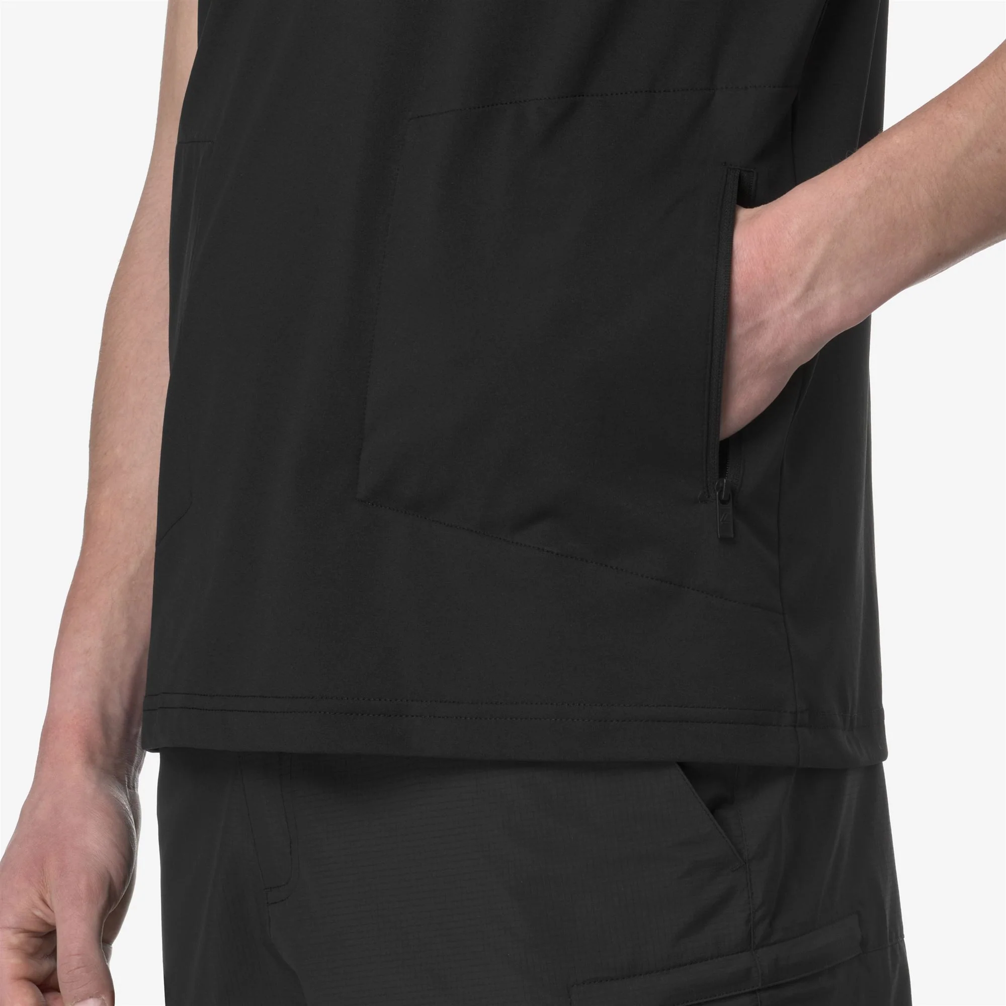 SERIL CORAL GARDENERS - T-ShirtsTop - T-Shirt - Unisex - BLACK PURE - Image 3