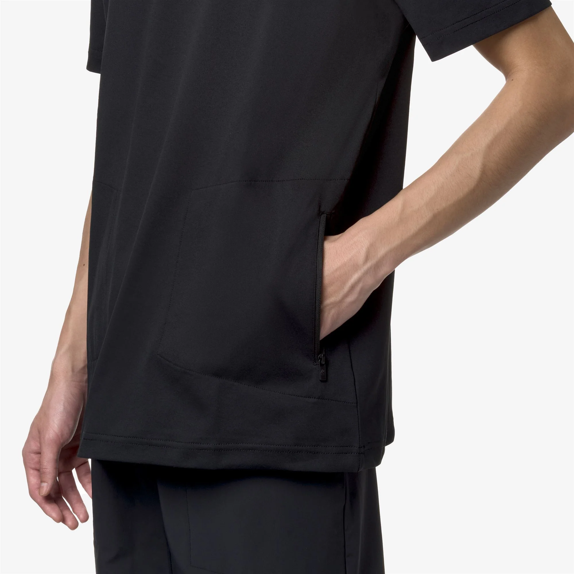 SERIL TRAVEL - T-ShirtsTop - T-Shirt - Unisex - BLACK PURE - Image 3
